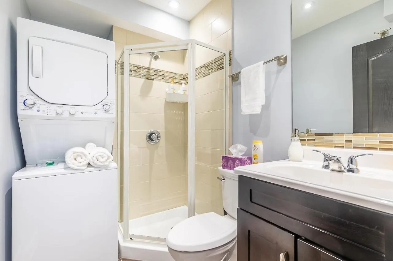 オタワNewly Renovated 1Br Units - Near Little Italyアパートメント カナダ